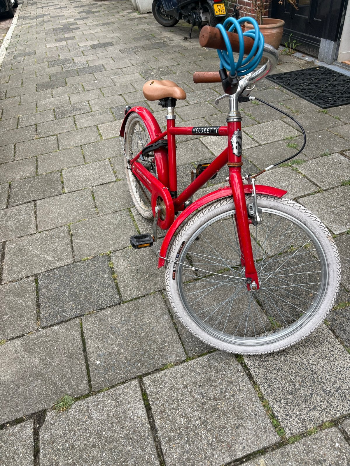 Veloretti 20 inch rode fiets, Fietsen en Brommers, Ophalen, Gebruikt, Terugtraprem, 20 inch of meer