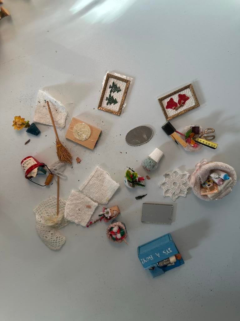 Diverse Miniatuur Accessoires voor Poppenhuis of Diorama, Verzenden, Gebruikt, 1:50 of kleiner