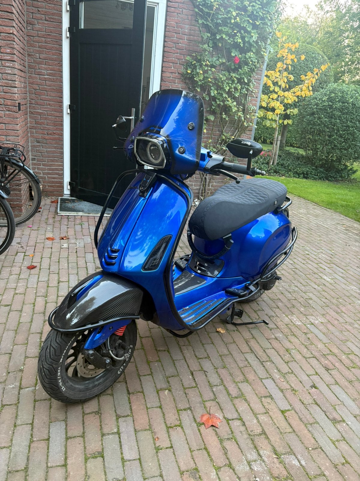 Vespa sprint full option, Ophalen, Overige modellen, Maximaal 45 km/u, Zo goed als nieuw