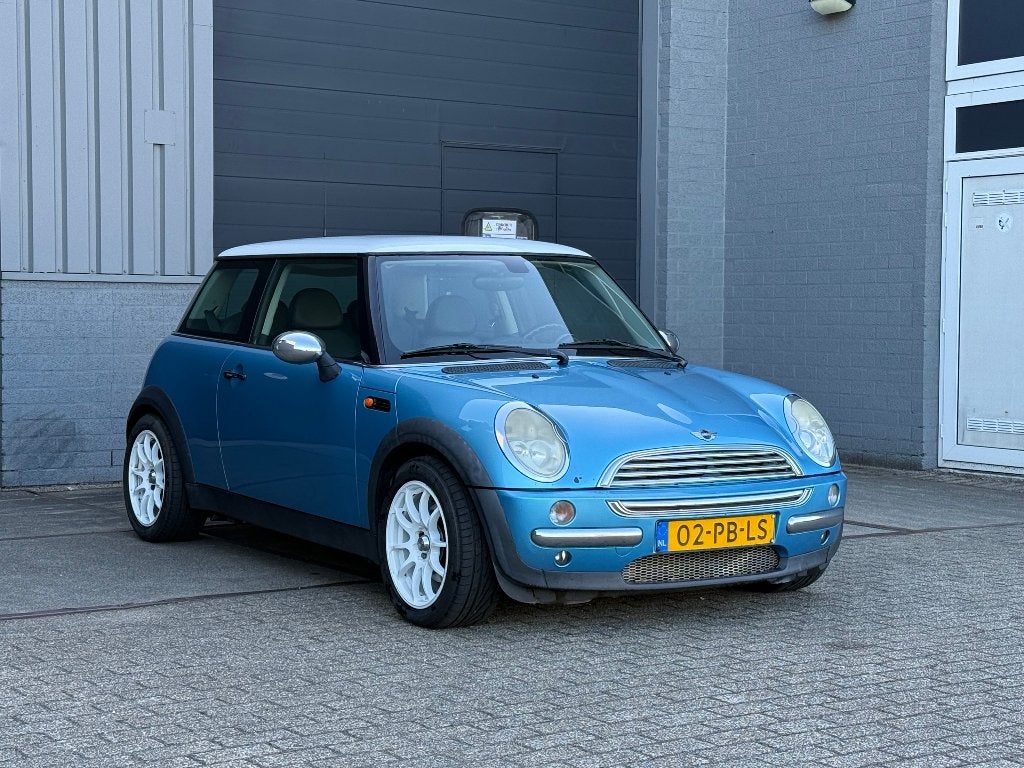 Mini 1.6 16V Cooper 2004 Blauw, Auto's, Mini, Voorwielaandrijving, 15 km/l, 4 cilinders, Handgeschakeld