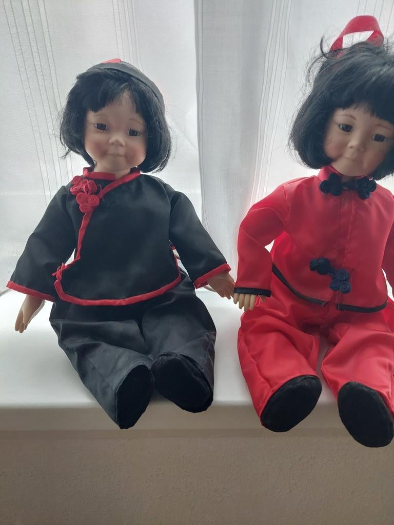 Chinese poppen jongen/meisje  met stenen hoofdjes en handjes, Verzamelen, Poppen, Ophalen of Verzenden, Zo goed als nieuw, Pop