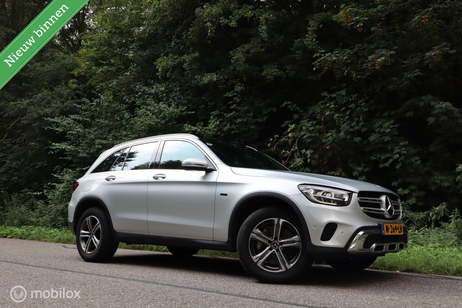 Mercedes GLC-klasse 300e 4MATIC Premium | Pano | Camera |, Auto's, Automaat, Gebruikt, Euro 6, 2000 kg