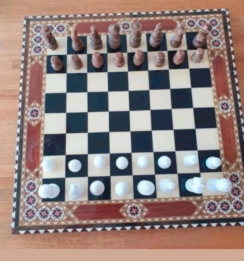 Marmeren schaakstukken, Een of twee spelers, Ophalen of Verzenden, Gebruikt