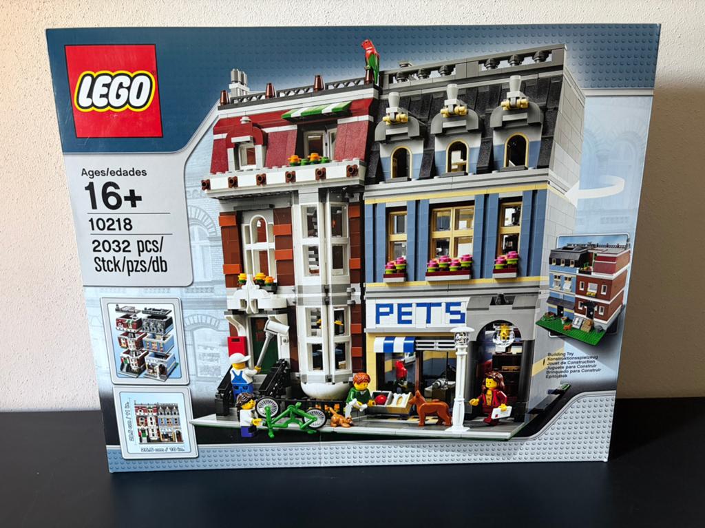 Lego creator 10218 pets shop, Kinderen en Baby's, Speelgoed | Duplo en Lego, Nieuw, Lego, Complete set, Compleet, Creator, Ophalen of Verzenden