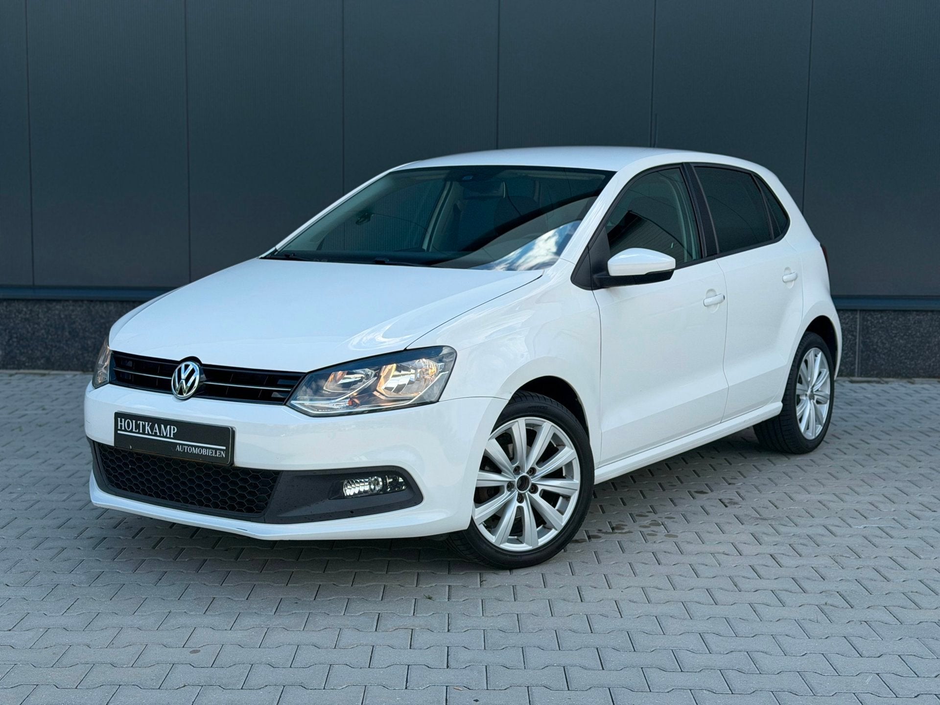 Volkswagen Polo 1.4-16V TEAM | AIRCO | CRUISE | CARPLAY | ST, Auto's, Voorwielaandrijving, 970 kg, 86 pk, Gebruikt