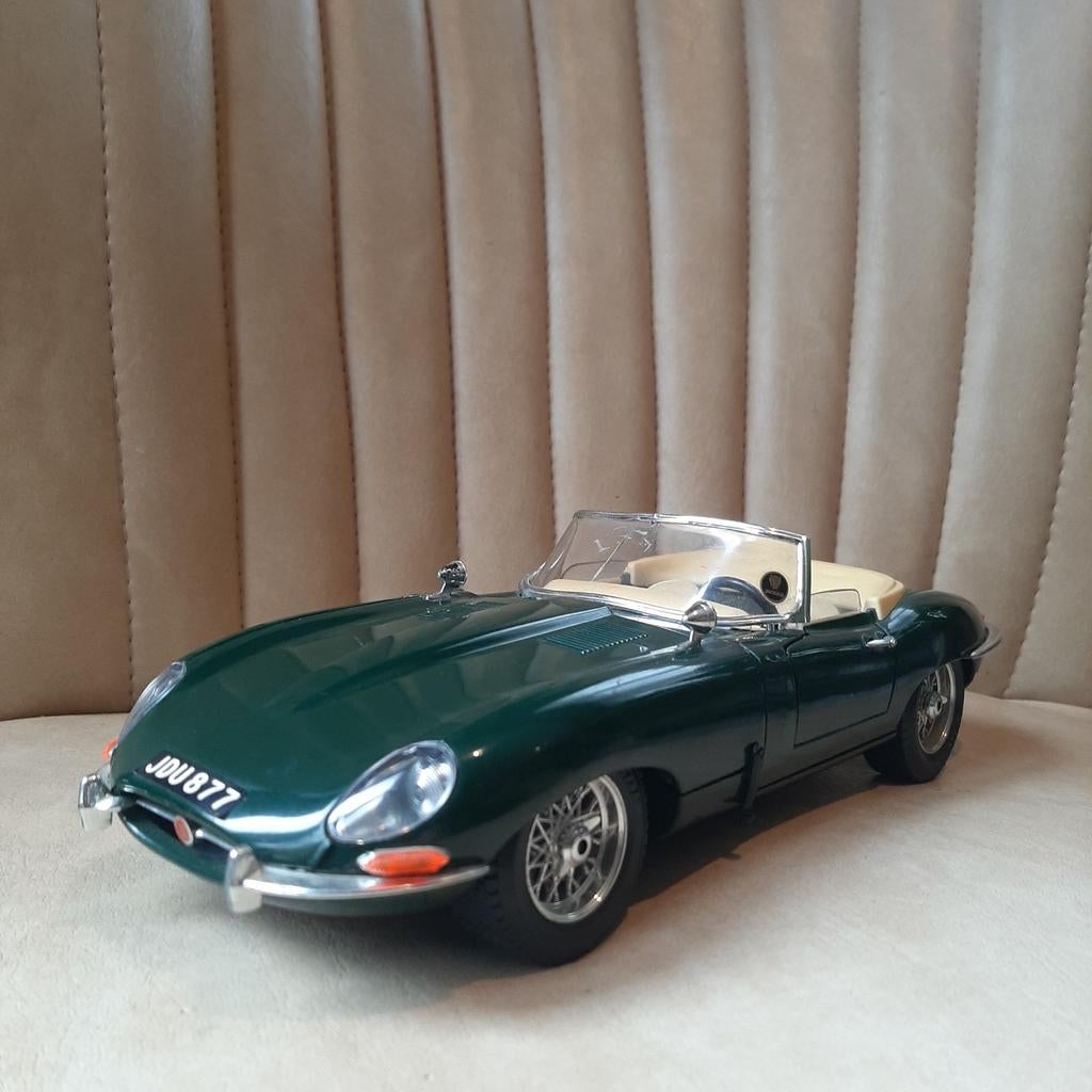 Jaguar E-Type modelauto groen, Ophalen of Verzenden, Groter dan 1:32, Auto, Overige merken