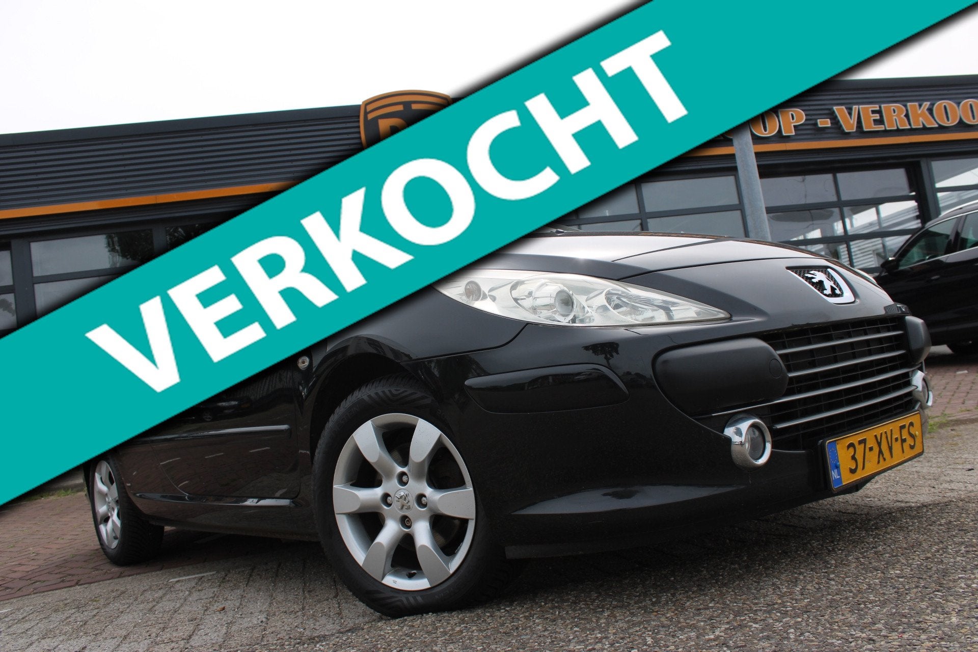 Peugeot 307 CC 2.0-16V 1e Eigenaar APK Nieuw | Cabrio | Leer, Voorwielaandrijving, Gebruikt, 4 cilinders, Cabriolet