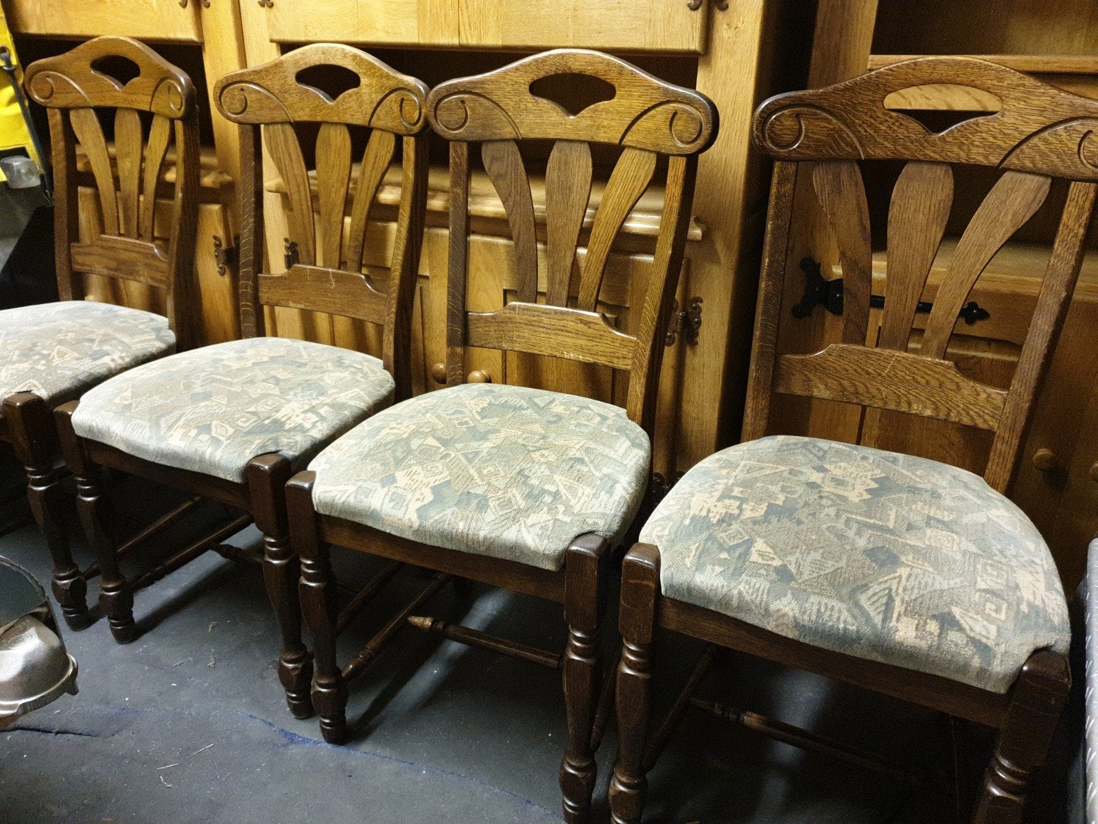 6 Eiken eetkamerstoelen met gestoffeerde zitting, Ophalen, Gebruikt, Bruin, Vier