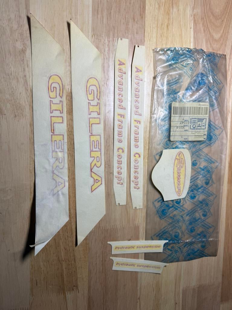 NOS Gilera runner stickers partij, Ophalen of Verzenden