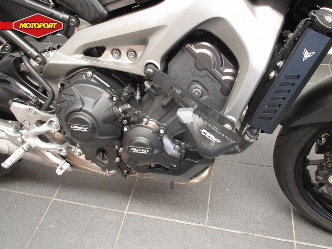Yamaha MT-09 (bj 2015), Klantenservice@yamaha-motor.nl, Meer dan 35 kW, Koolhovenlaan 101
1119 NC  Schiphol-Rijk, NL, 847 cc