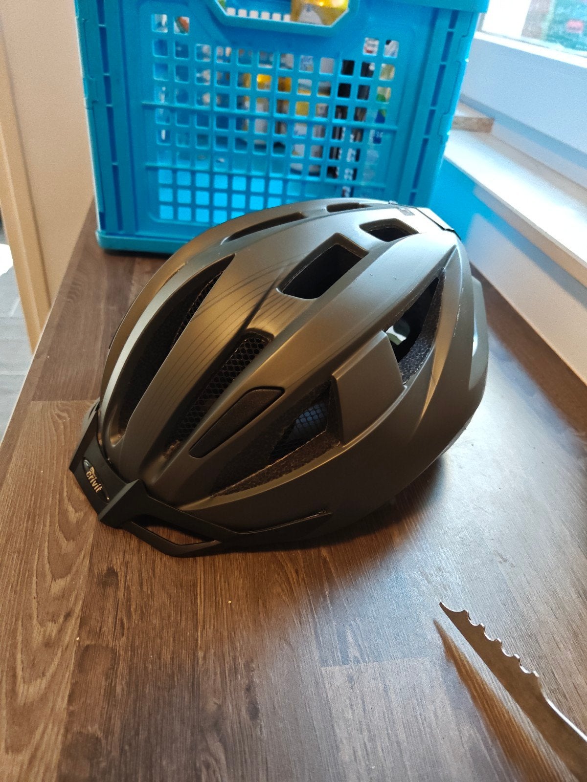 Mountainbike helm met achterlicht - Crivit, Ophalen, Gebruikt, Overige maten, Crivit