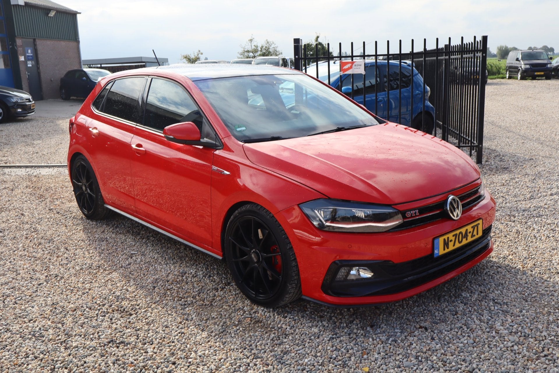 Volkswagen Polo 2.0 TSI GTI PANO 280 PK TREKHAAK 0Z 19 INCH, Dealer onderhouden, Gebruikt, Euro 6, 4 cilinders