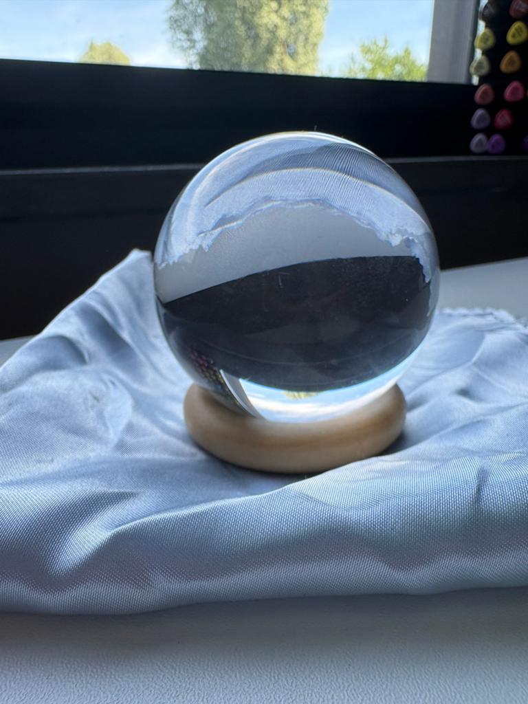 Glazen bol met houten standaard, Ophalen of Verzenden, Zo goed als nieuw, Glas, Modern