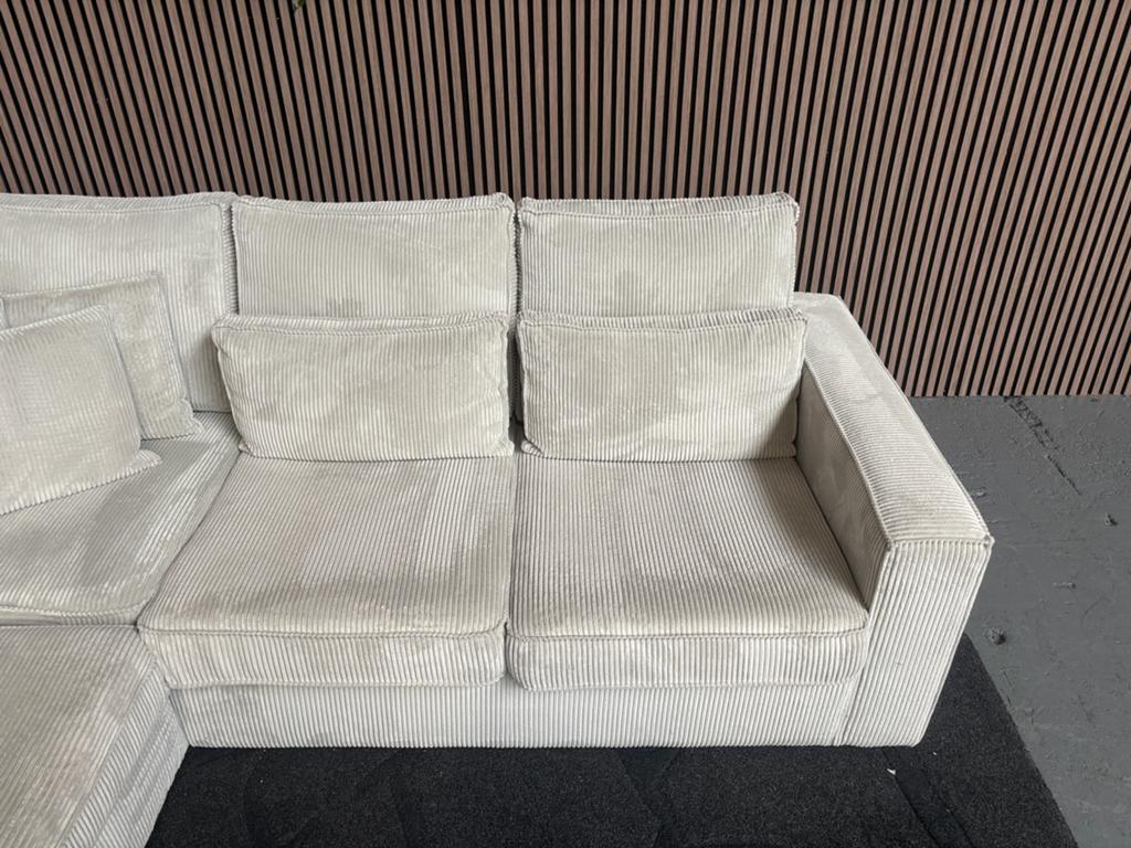 GRATIS LEVERING Ribstof Hoekbank Crème 265x250 GEREINIGD, 250 tot 300 cm, Hoekbank, Ophalen of Verzenden, Zo goed als nieuw