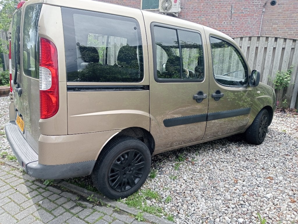 Fiat Doblo 1.4 2006 Beige, Auto's, Fiat, Particulier, Doblo, Benzine, D, Overige carrosserieën, Handgeschakeld, Origineel Nederlands