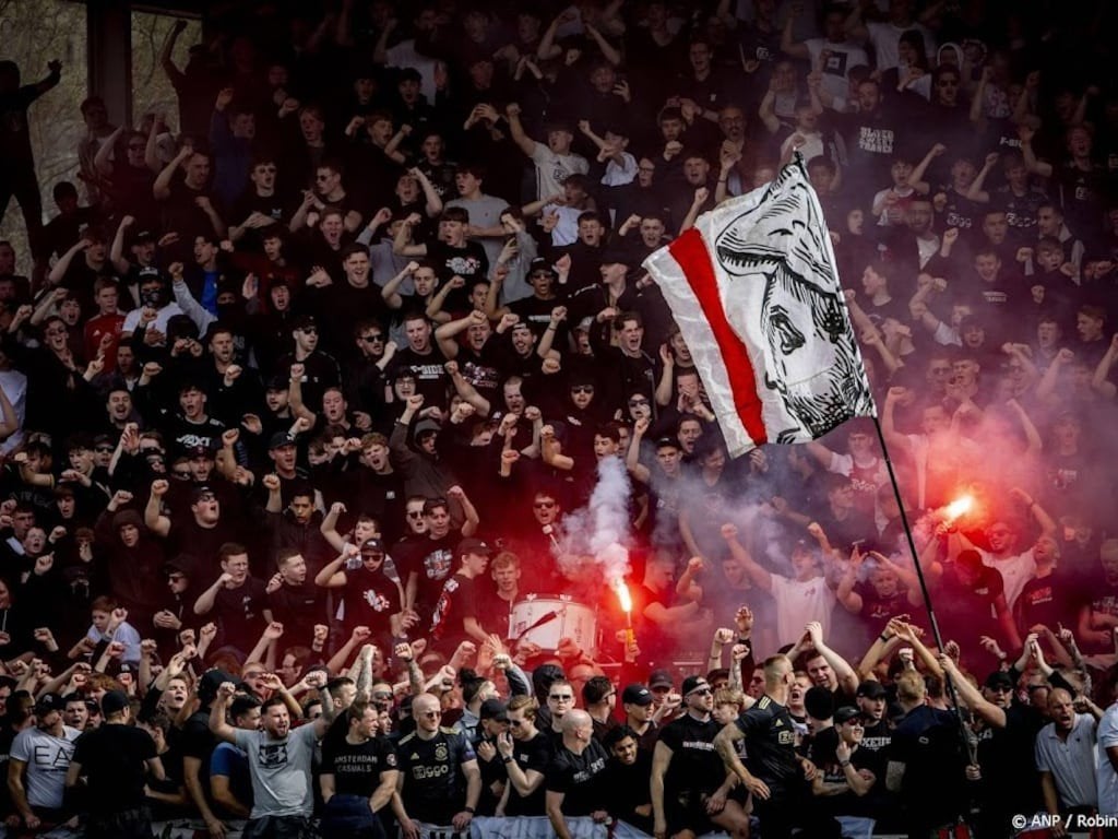 Ajax - FC Sion F-SIDE, Tickets en Kaartjes, Eén persoon, Augustus