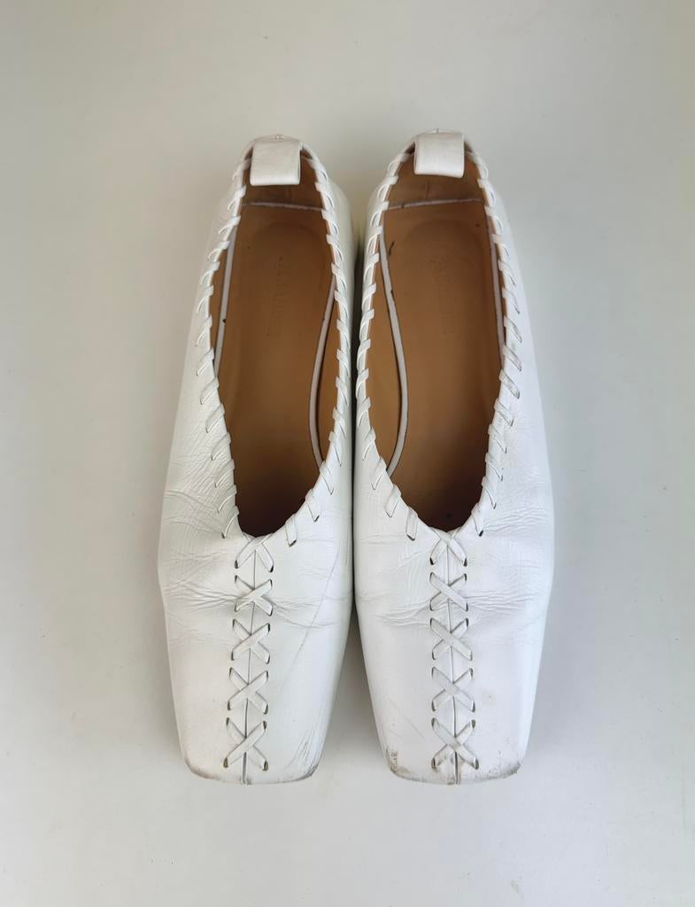 Jil Sander 38 sandals mules ballerinas flats square toe, Kleding | Dames, Schoenen, Wit, Gedragen, Ballerina's, Ophalen of Verzenden