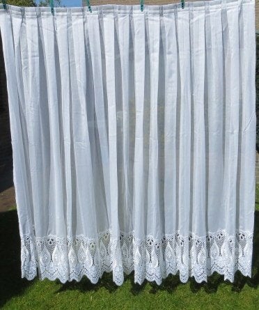 2 Glas gordijen breed p gordijn 383 ingeplooid 160 hoog 156c, Huis en Inrichting, 156 cm, Plooiafwerking, Ophalen of Verzenden