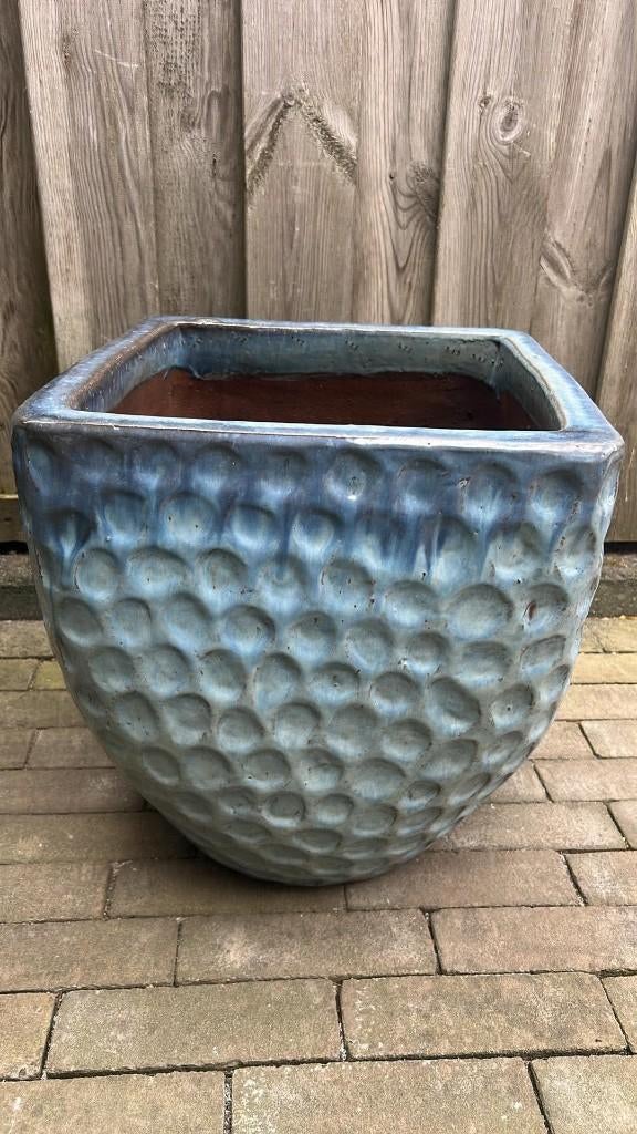 Zeer grote zware buitenbloempot, Tuin en Terras, Steen, Vierkant, Zo goed als nieuw, Tuin