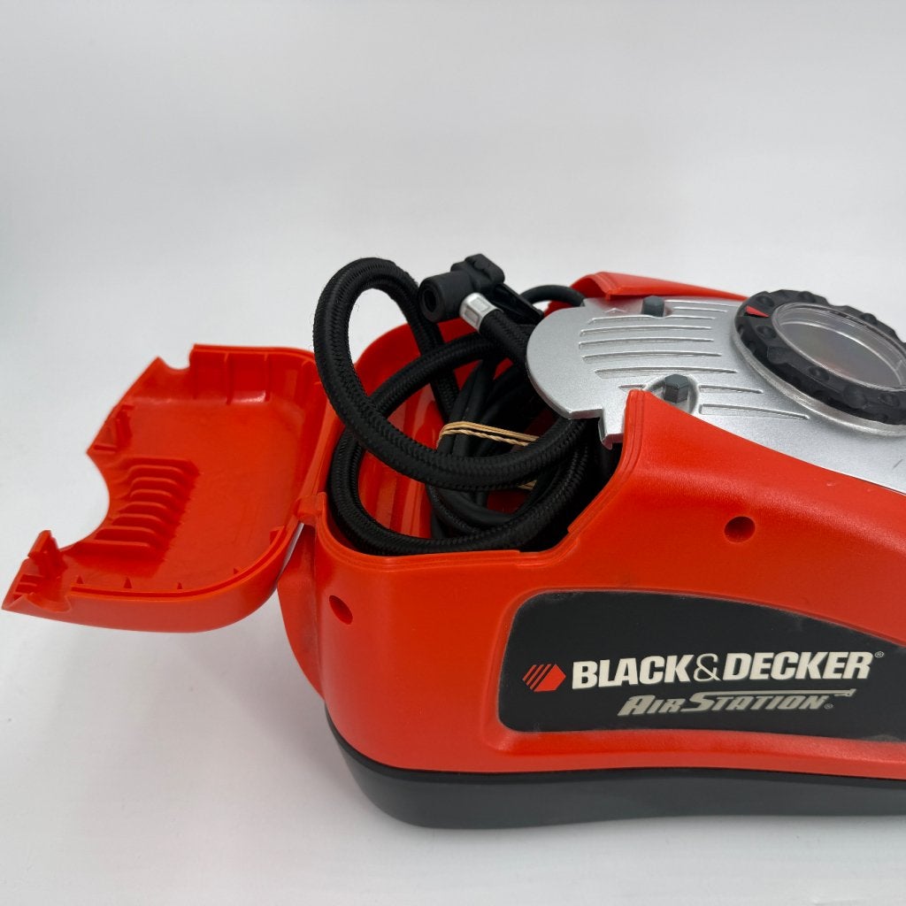 BLACK+DECKER ASI300 Mini Compressor | 11 bar, Doe-het-zelf en Verbouw, Black en Decker, Zo goed als nieuw, Support@blackendecker.com