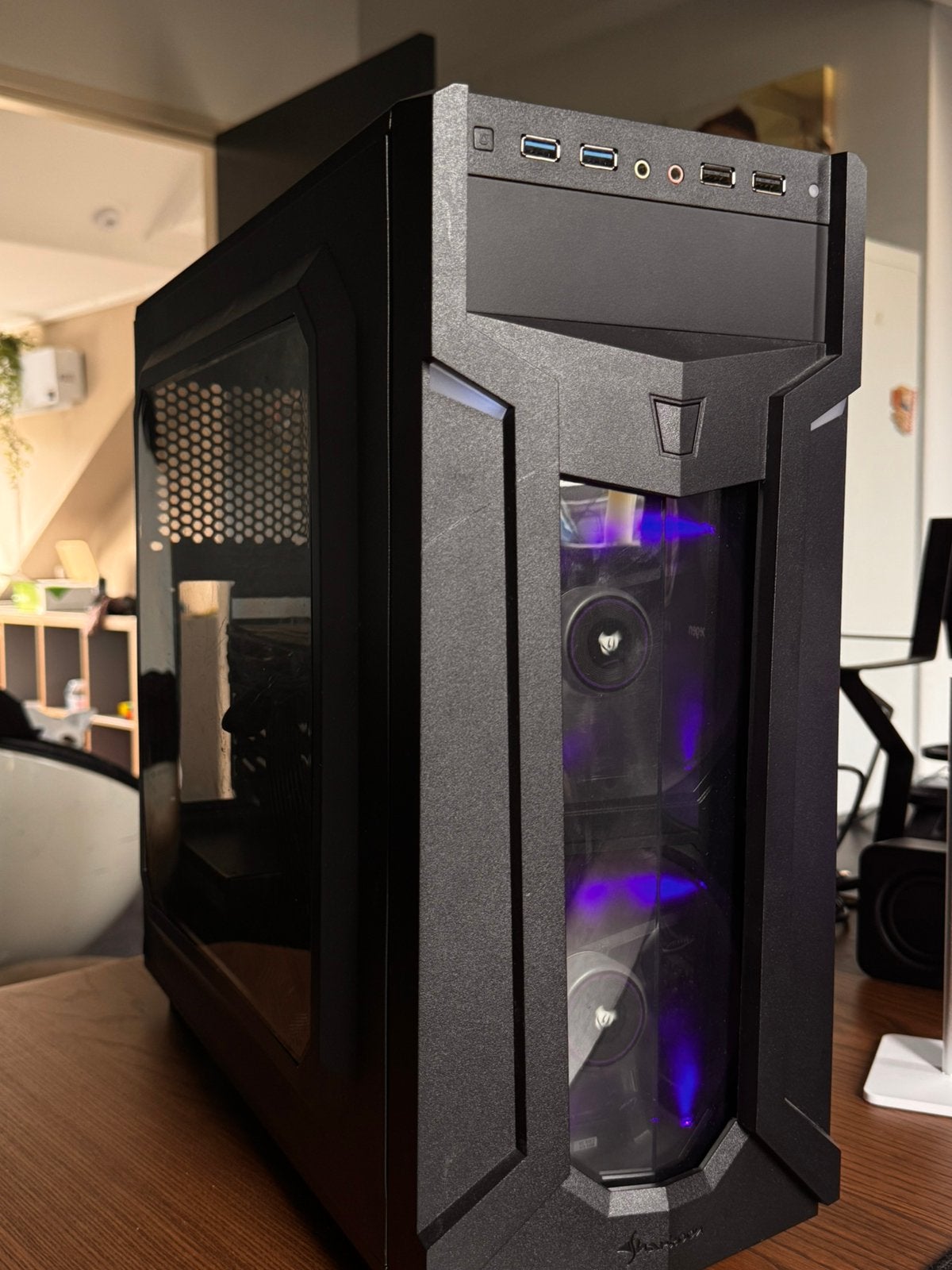Pc i7 32 RAM 1TB .teruil tegen een ps5, Ophalen, Zo goed als nieuw