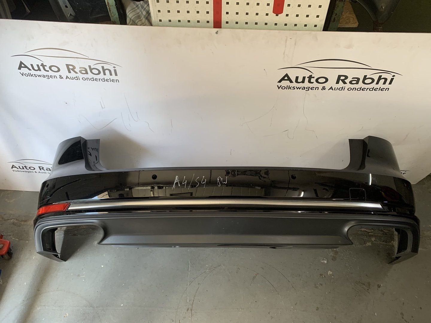 Audi A4 S4 8w sline achterbumper, Gebruikt, -, -, Ophalen of Verzenden