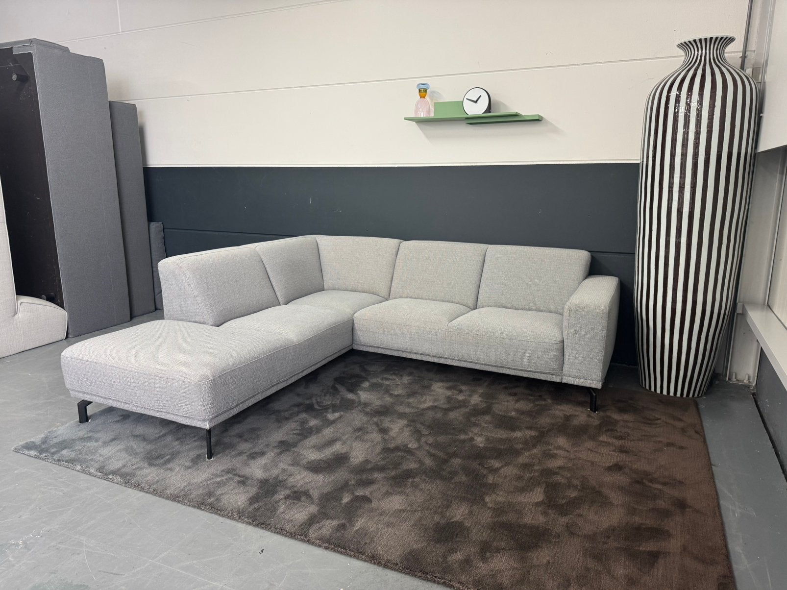 Nette Montel hoekbank | Montel bank, Ophalen, 250 tot 300 cm, Hoekbank, Montel, Goossens, Enzo Luca