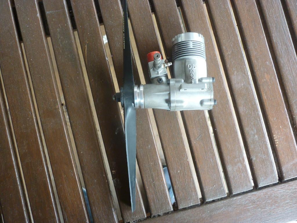 Os Max sf 20 brandstofmotor, Ophalen of Verzenden, Nieuw
