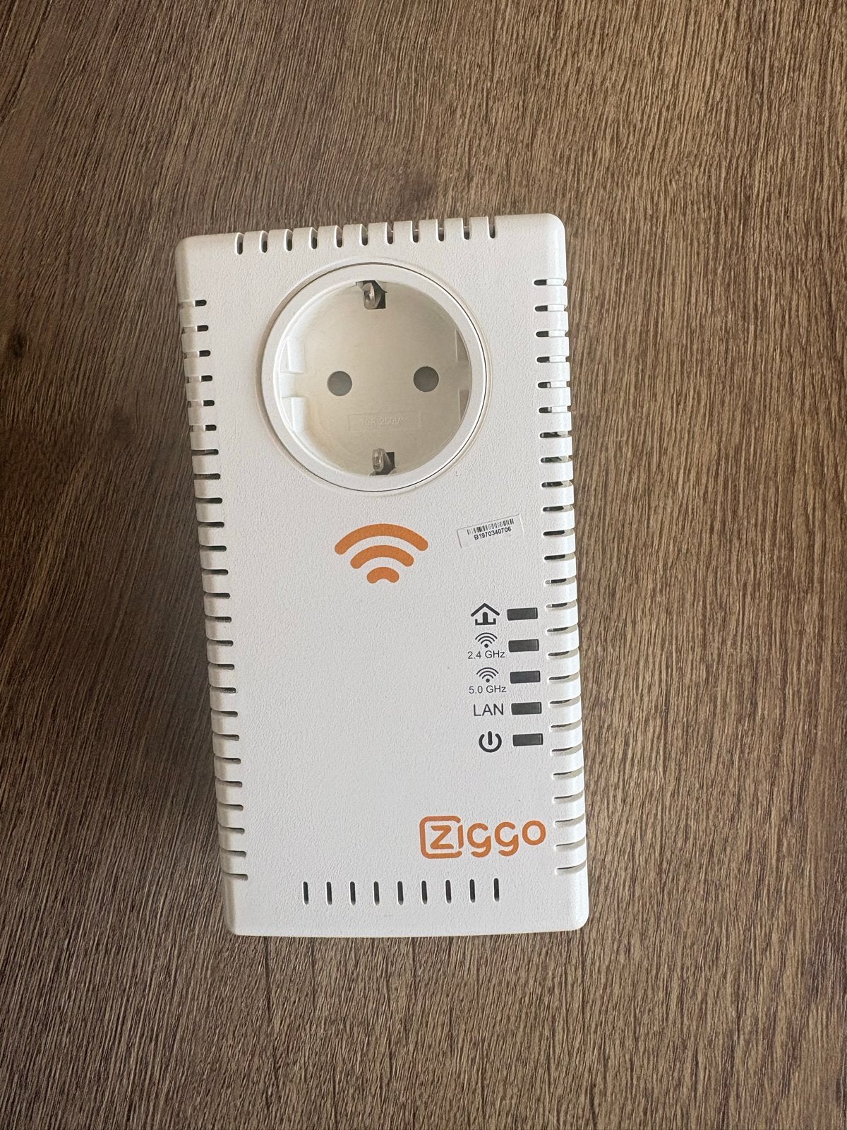 Ziggo WiFi Powerline PG-9072LG-ZG - Internet via stopcontact, Computers en Software, Powerlines, Ophalen of Verzenden, Gebruikt