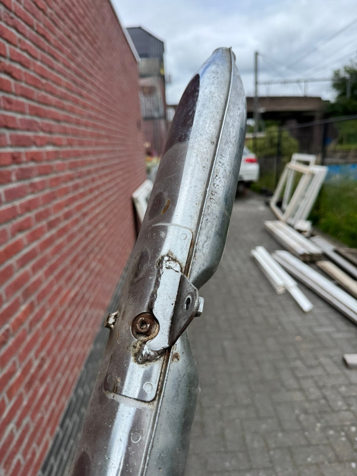 Hoge uitlaat honda ss50, Fietsen en Brommers, Ophalen, Zo goed als nieuw, Uitlaat, Overige merken