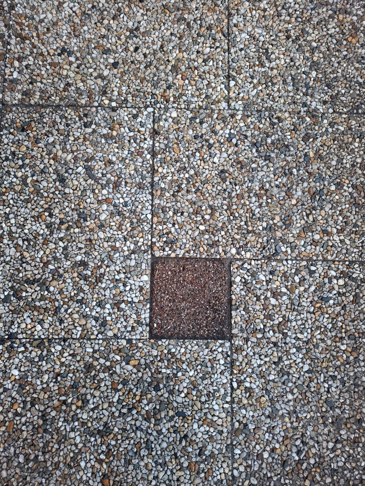 grindtegels 35m² gratis af te halen, Ophalen, Gebruikt, 10 m² of meer, Grind