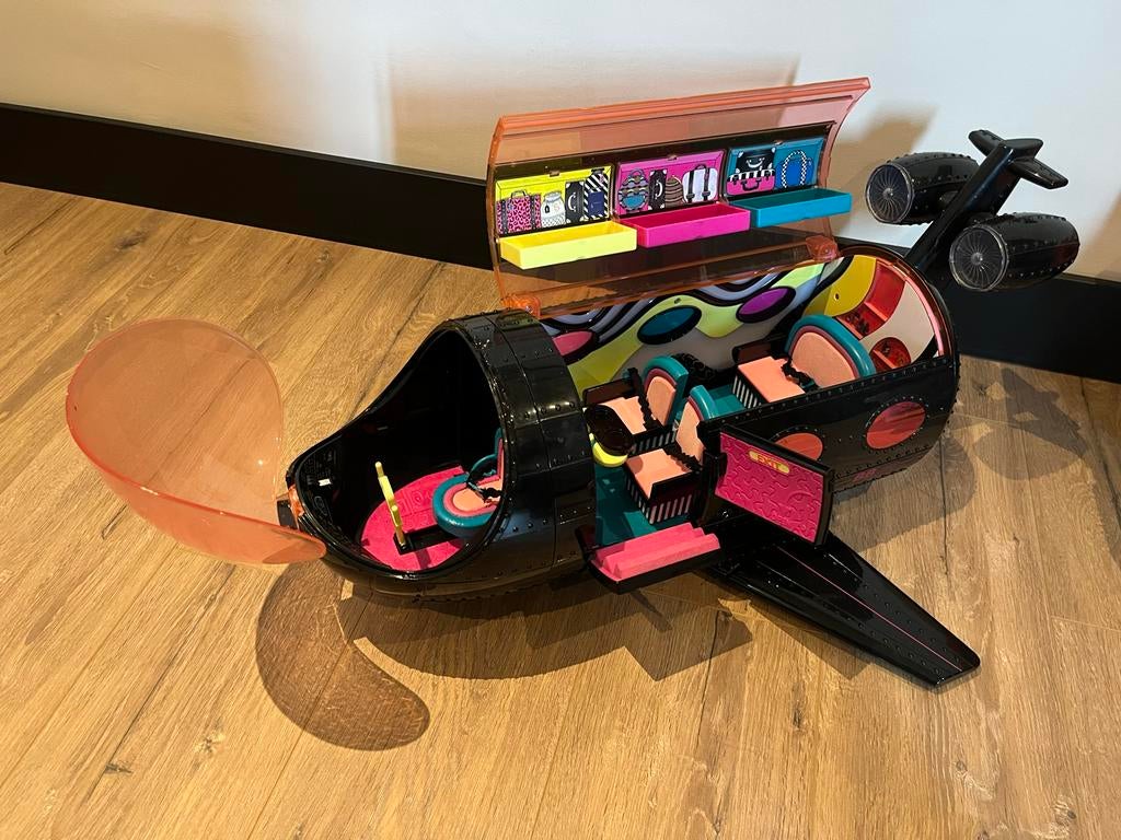 LOL Surprise Vliegtuig, auto, huis en poppen, Kinderen en Baby's, Speelgoed | Poppen, Ophalen, Gebruikt, Overige typen