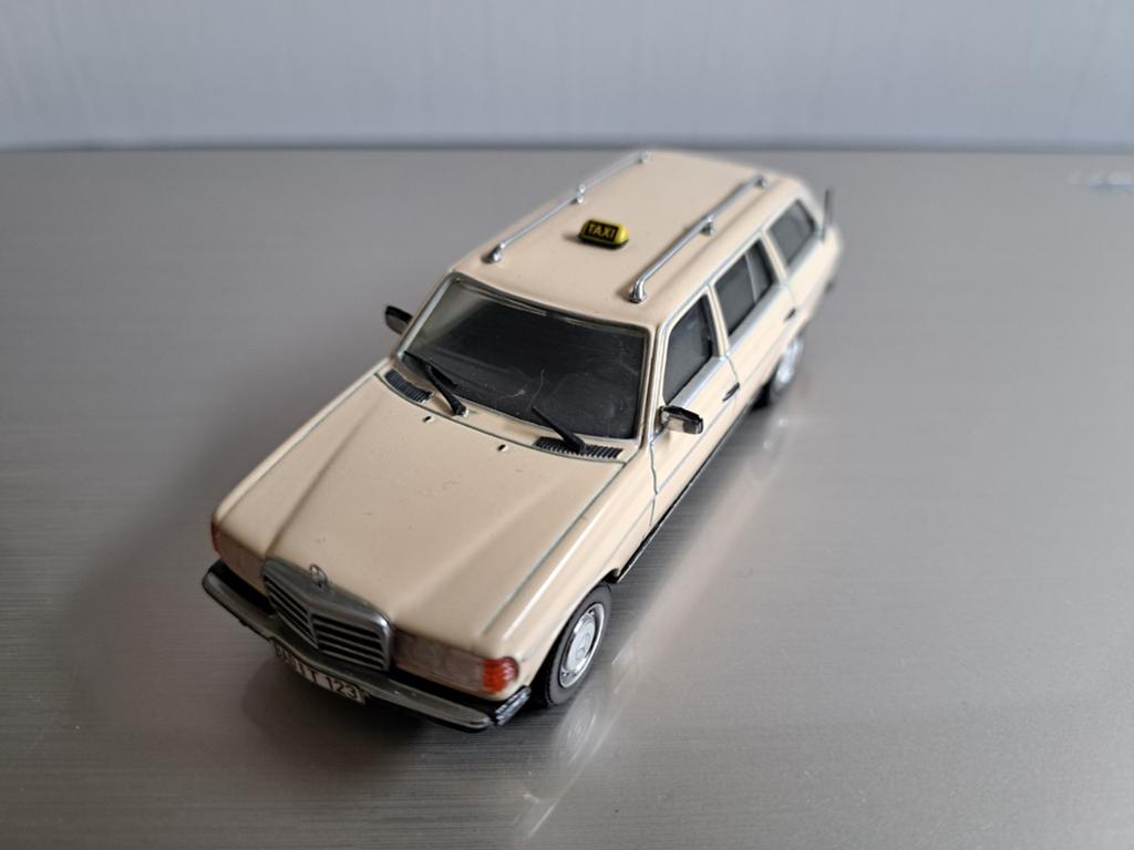 Mercedes 200/230/280 TE. W123, Taxi DE, minichamps, Ophalen of Verzenden, Nieuw, Auto, MiniChamps