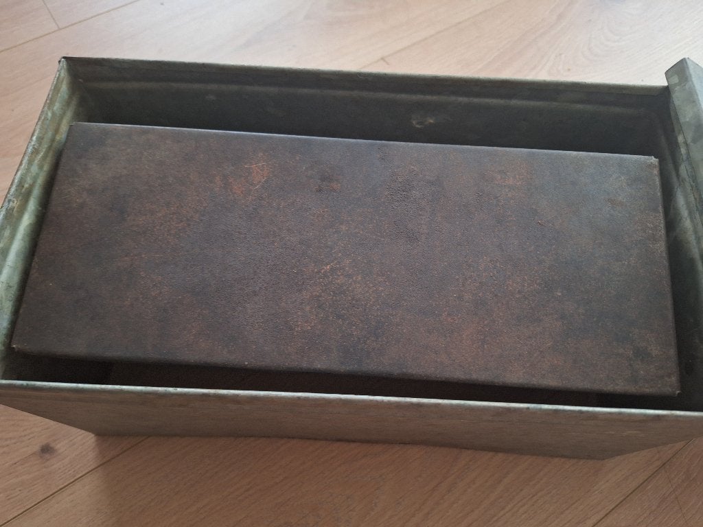 Antiek cakeblik in een bakvorm, Antiek en Kunst, Ophalen