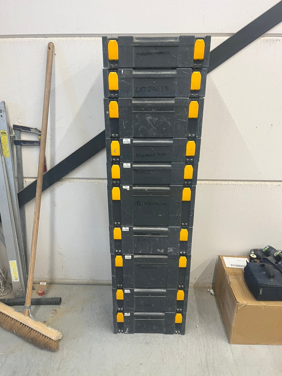 Ironside Systainers, Ophalen, Gebruikt