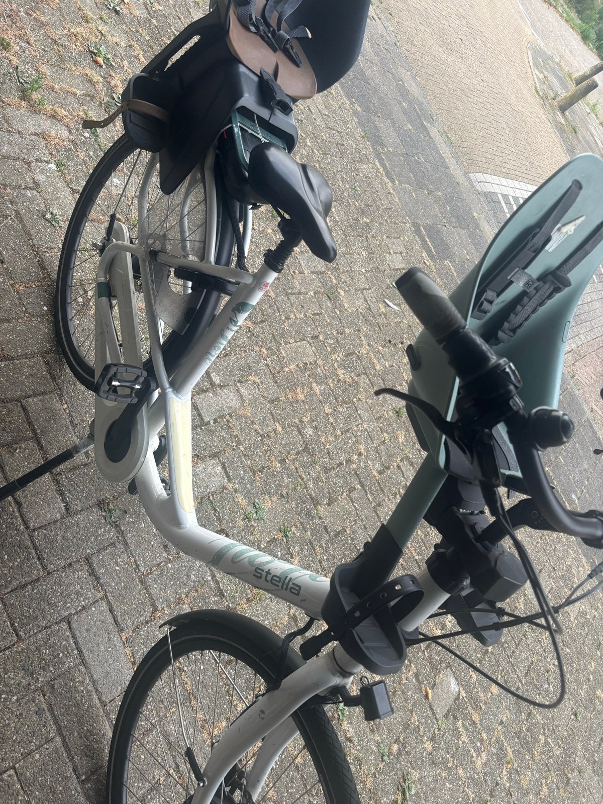 Stella Fiore moederfiets met extra grote accu, 2 zitjes, Gebruikt, Dubbele standaard, Schijfrem