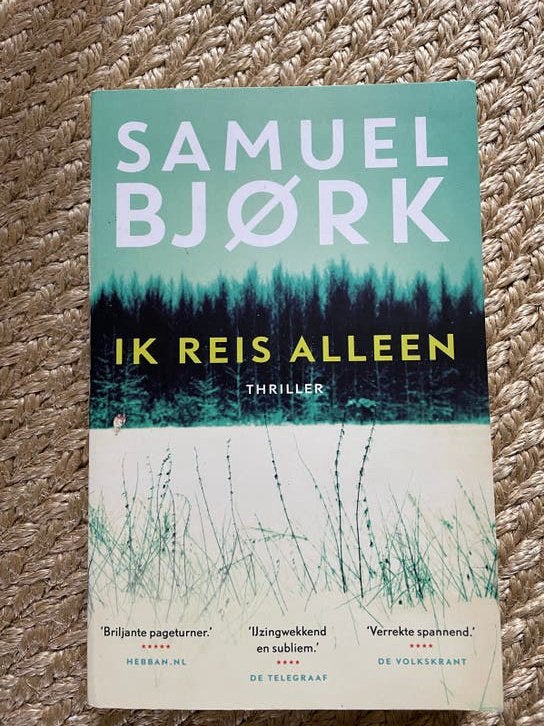 Samuel Bjørk - Ik Reis Alleen (Thriller) Noors Scandinavie, Ophalen of Verzenden, Gelezen, Scandinavië