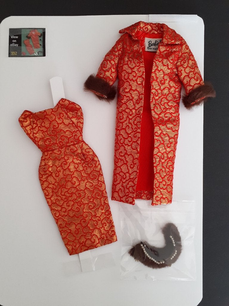 Vintage Barbie set "Golden Elegance"(1963) verlaagd in prijs, Verzamelen, Ophalen of Verzenden, Zo goed als nieuw, Kleertjes