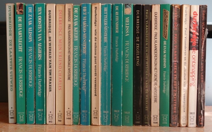 Francis Durbridge - Paul Vlaanderen, nog ruim 20 detectives, Ophalen of Verzenden, Gelezen, Francis Durbridge