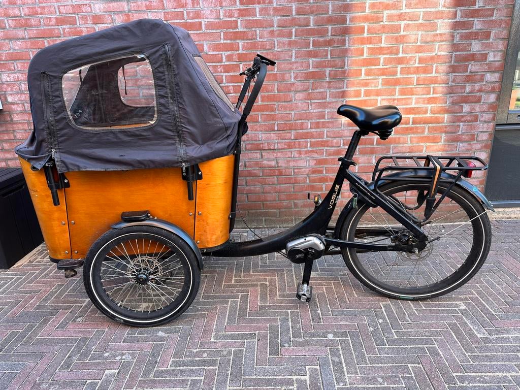 Vogue superior deluxe bakfiets, Fietsen en Brommers, Fietsen | Bakfietsen, 4 kinderen of meer, Elektrisch, Zo goed als nieuw, Ophalen