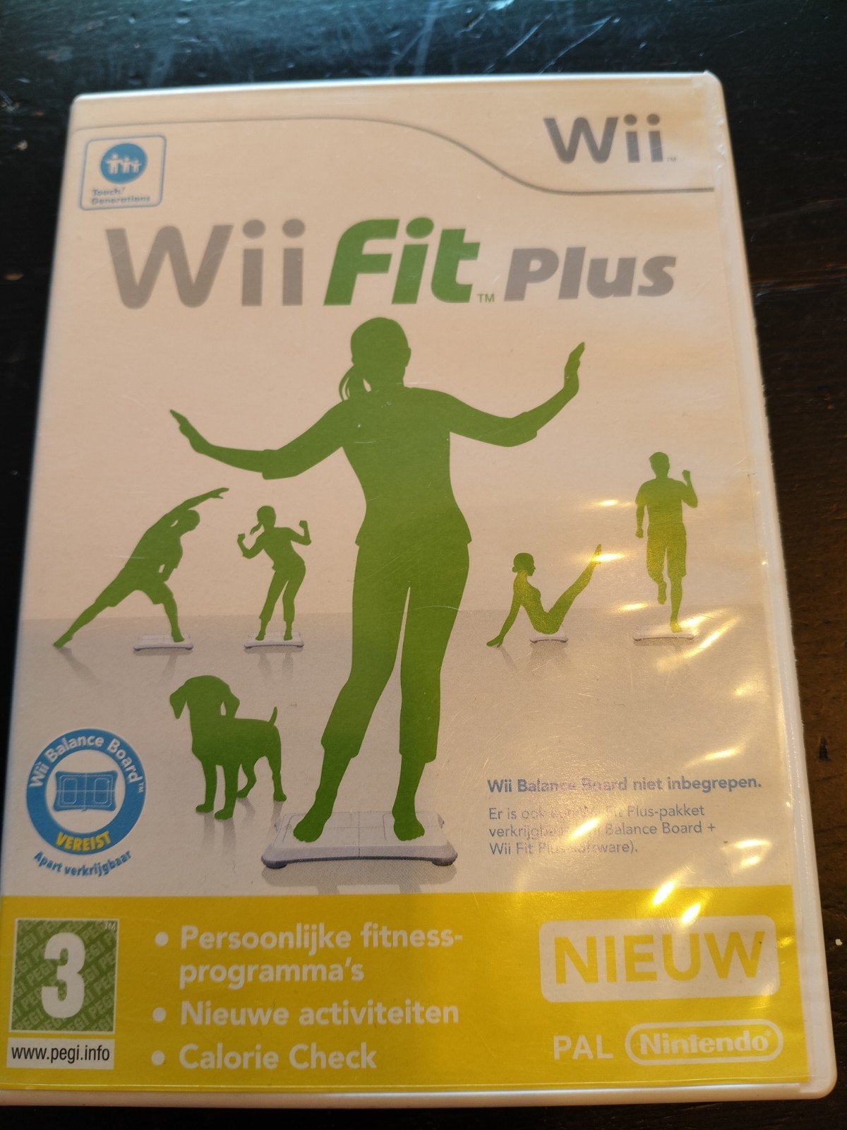 Wii Fit Plus (Wii), gebruikt, Spelcomputers en Games, Games | Nintendo Wii, 1 speler, Ophalen of Verzenden, Zo goed als nieuw