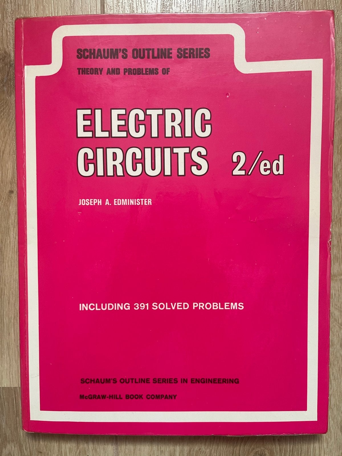 Schaum's Outline Series: Electric Circuits 2/ed, Boeken, Ophalen of Verzenden, Beta, Gelezen, HBO