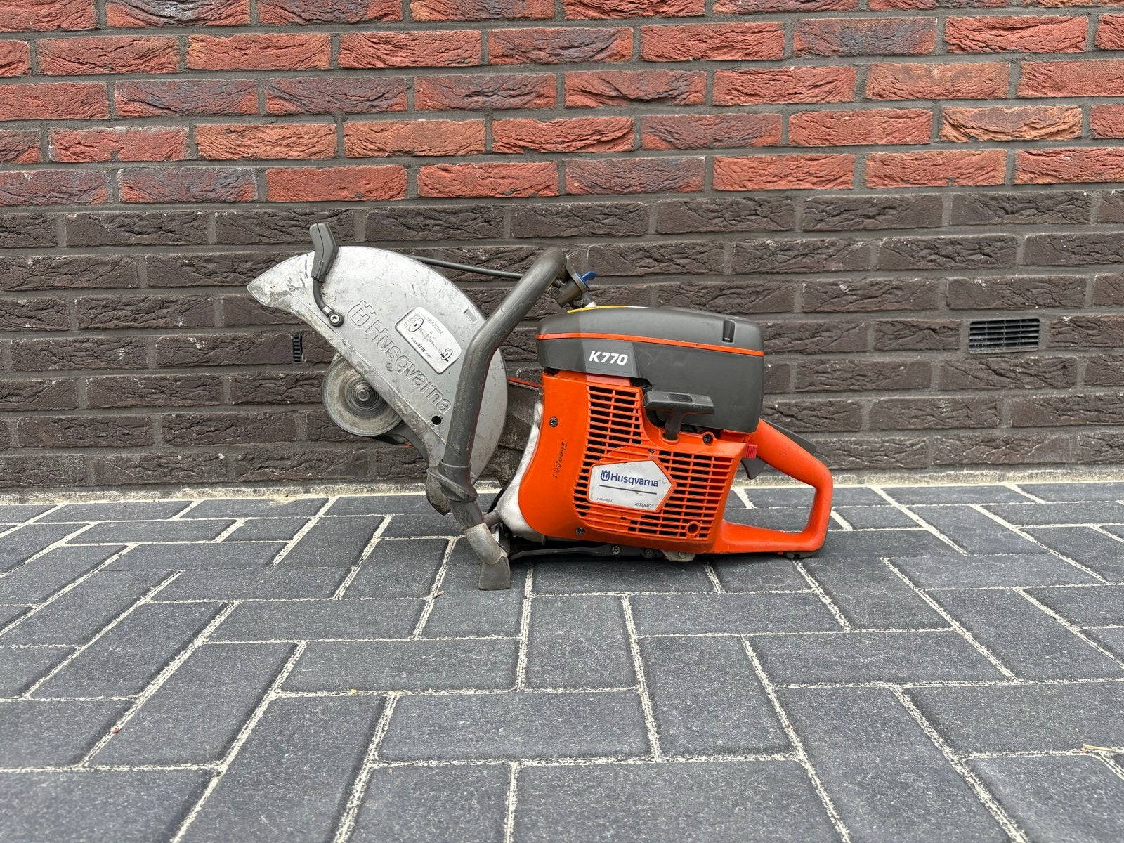 Husqvarna K770 Doorslijper - Krachtige Zaag voor Bouw, Gebruikt, 70 mm of meer, Overige typen, Ophalen of Verzenden