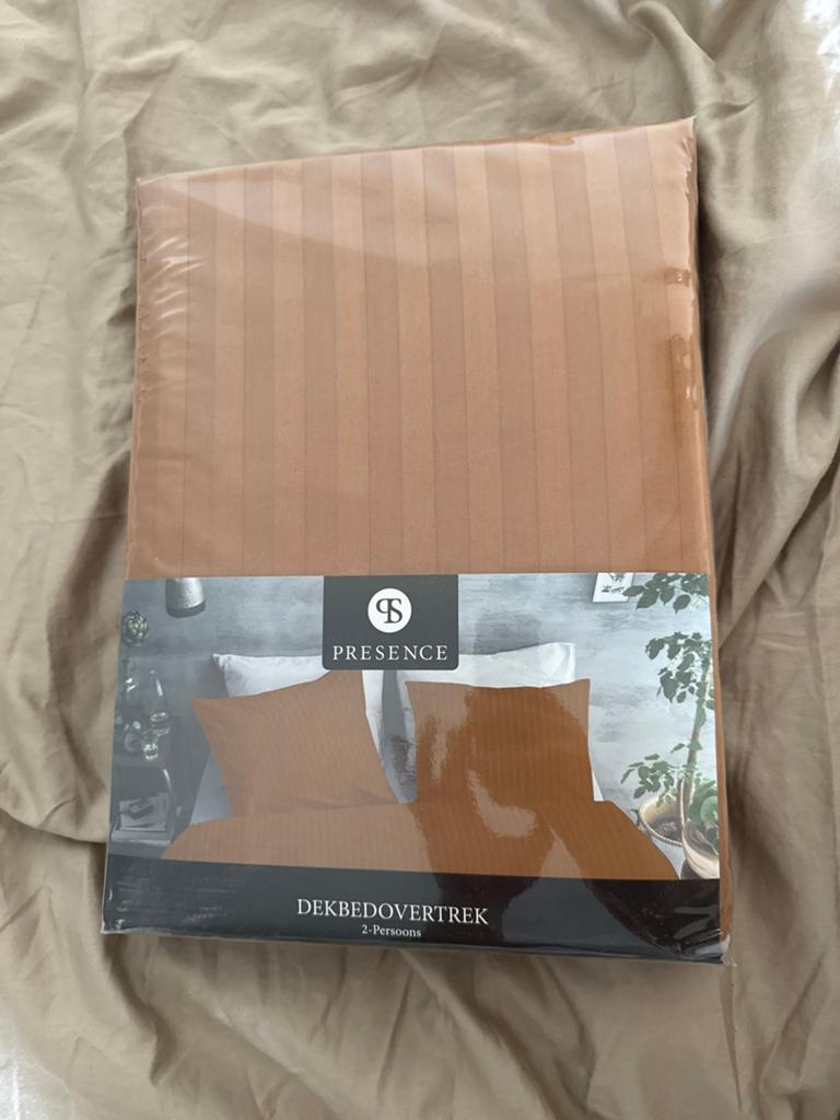 Presence Dekbedovertrek 2 pers Cognac 200 x 200/220 NIEUW, Huis en Inrichting, Slaapkamer | Beddengoed, Bruin, Dekbedovertrek