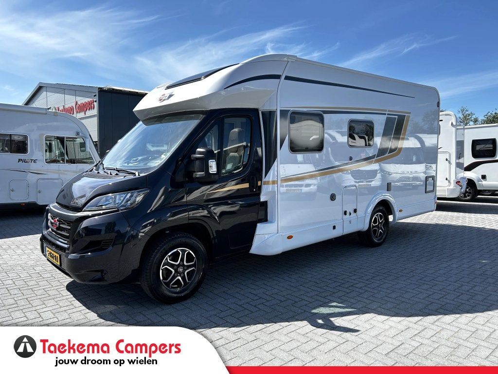 Bürstner Limited T660 Fransbed/Automaat/2023/Hefbed, Caravans en Kamperen, Campers, Automaat, Fiat, 6 tot 7 meter, Bedrijf