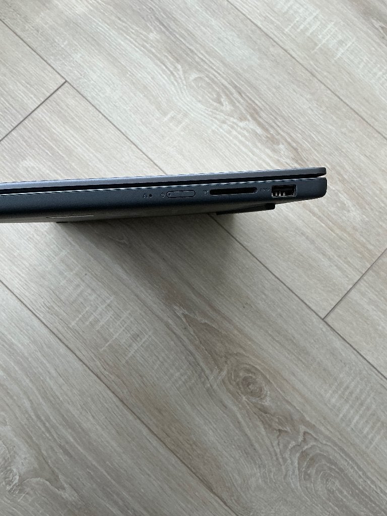 Foto 4 van Lenovo Laptop met Garantie! zgan