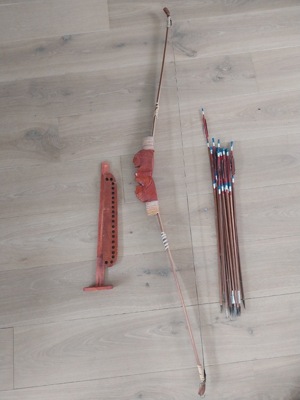 Decoratieve Boog met Pijlen en Pijlenhouder, Ophalen of Verzenden, Gebruikt