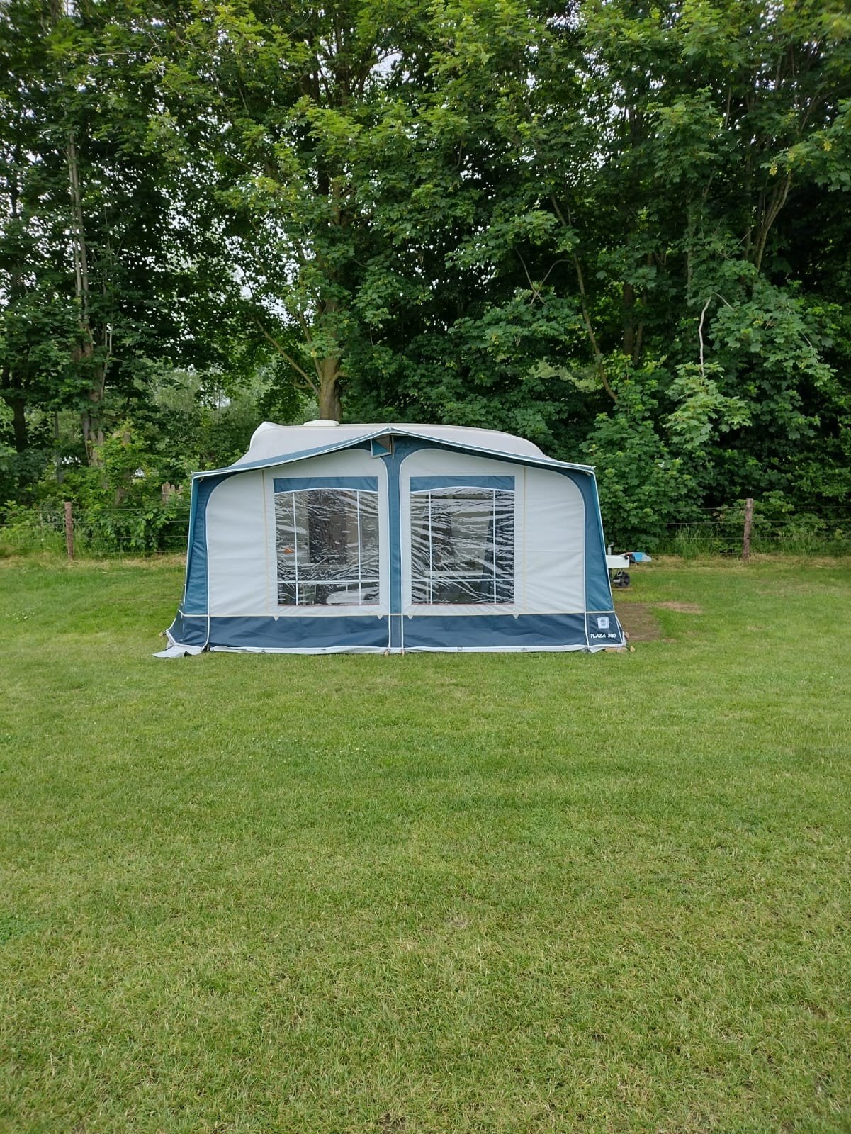 Walker Plaza 300 voortent, Caravans en Kamperen, Voortenten en Luifels, Ophalen, Gebruikt, Walker Campingstyle