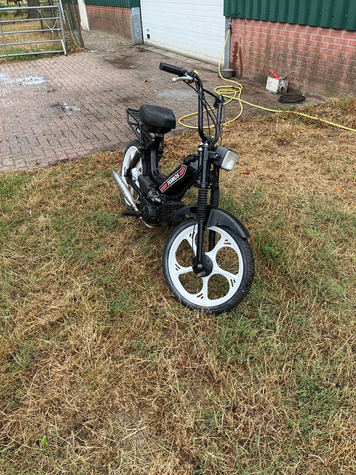 Tomos Standard bromfiets - Zwart, goede staat, Fietsen en Brommers, Brommers | Tomos, Ophalen, Gebruikt, Maximaal 45 km/u, 2 versnellingen