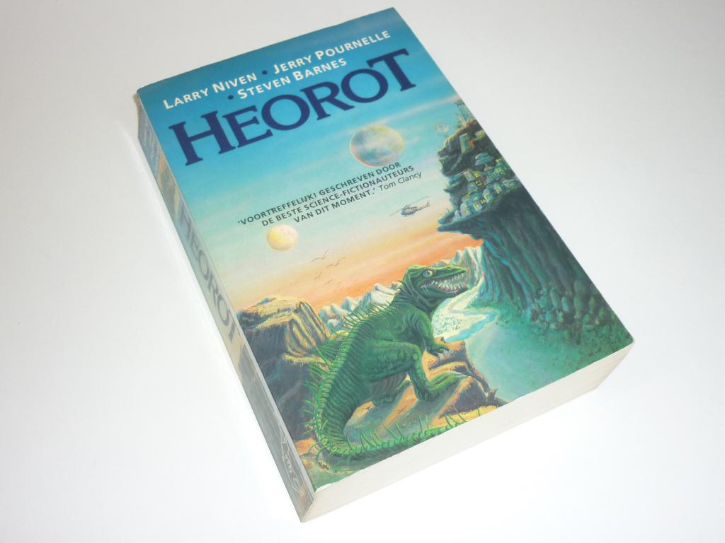 Larry Niven / Pournelle: Heorot, Ophalen of Verzenden, Gelezen